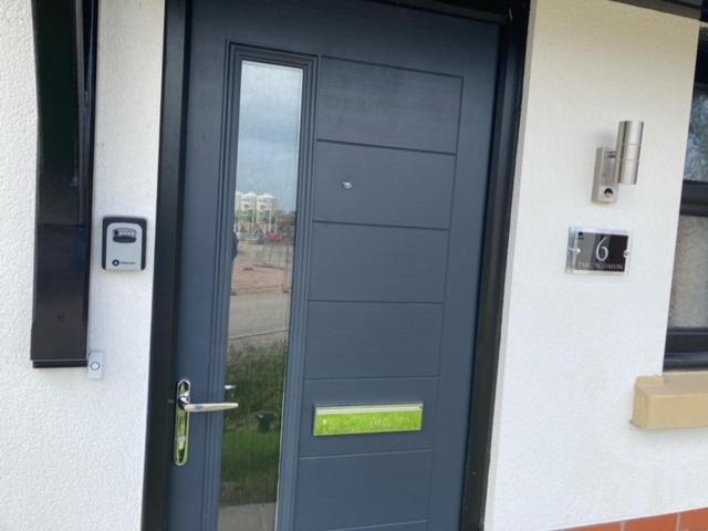 Beach Side Family Rest And Holiday Llandudno Exterior foto